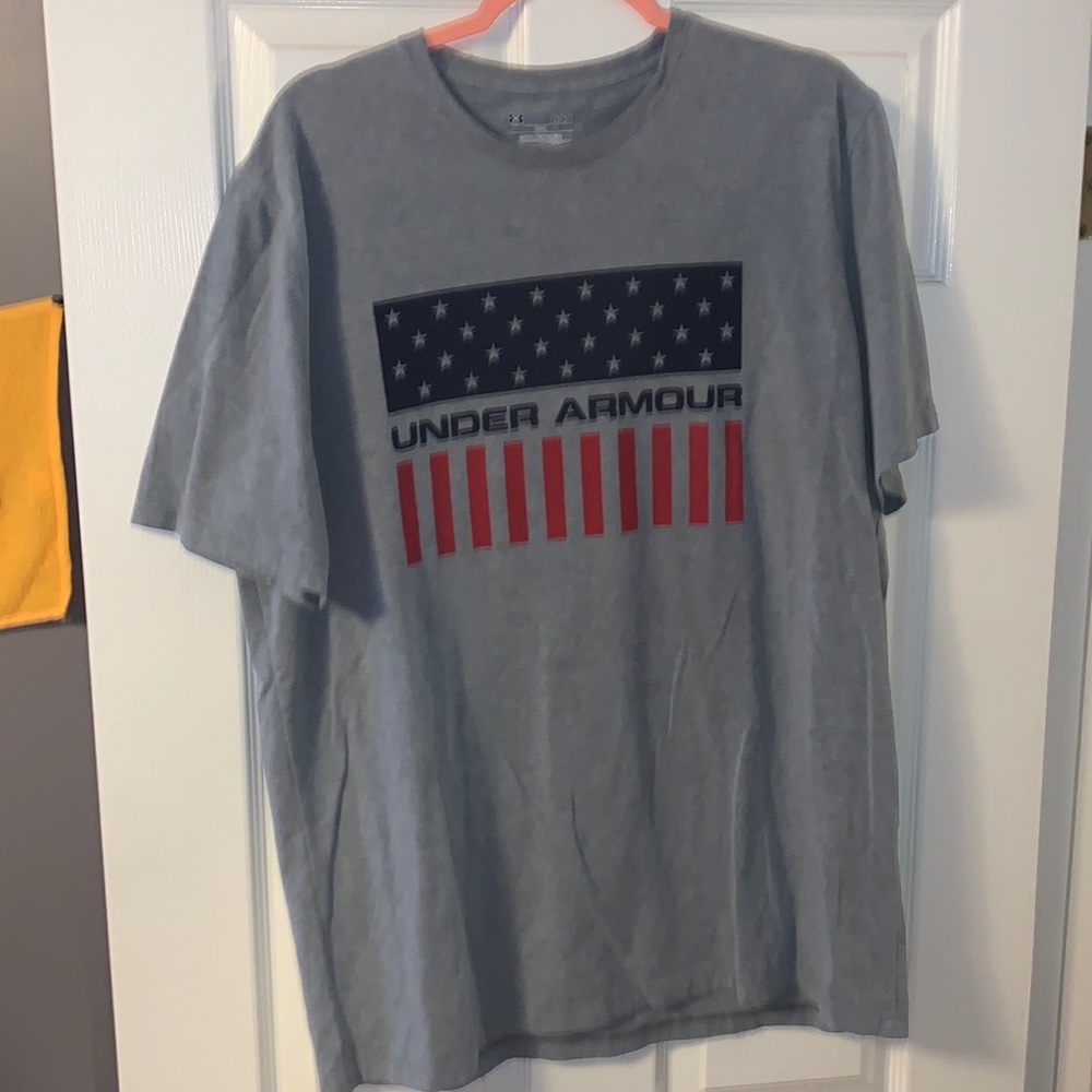 Under Armor T-Shirt